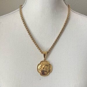 CHANEL Vintage CC Gold Medallion Clover Pendant Necklace
